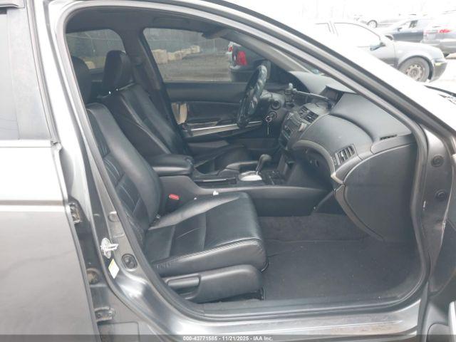Honda Accord 2.4 Ex Image 10