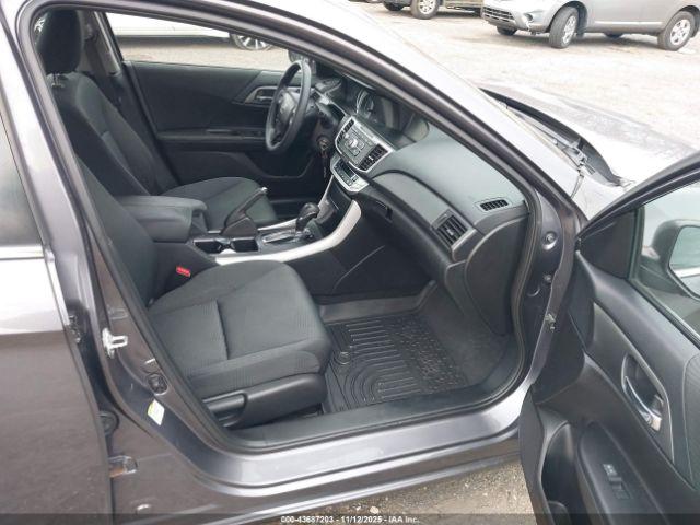 Honda Accord Lx Image 8