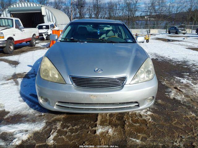 Lexus Es Image 12