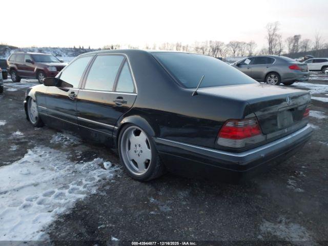 Mercedes-Benz S-Class Image 5