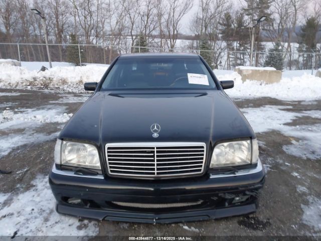 Mercedes-Benz S-Class Image 8