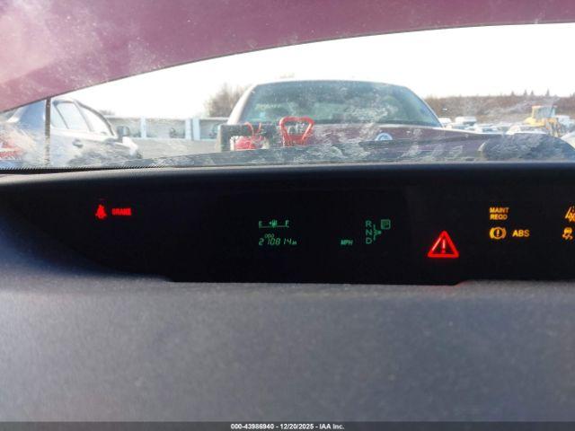 Toyota Prius Image 9