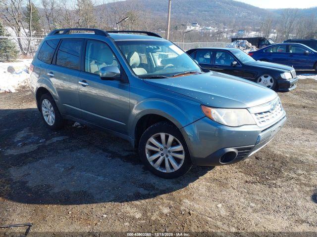  Salvage Subaru Forester