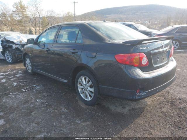 Toyota Corolla S Image 2