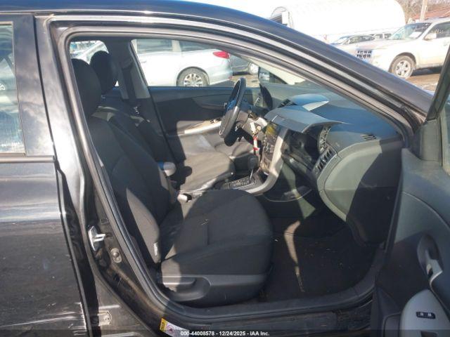 Toyota Corolla S Image 5