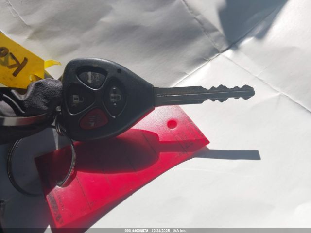 Toyota Corolla S Image 7