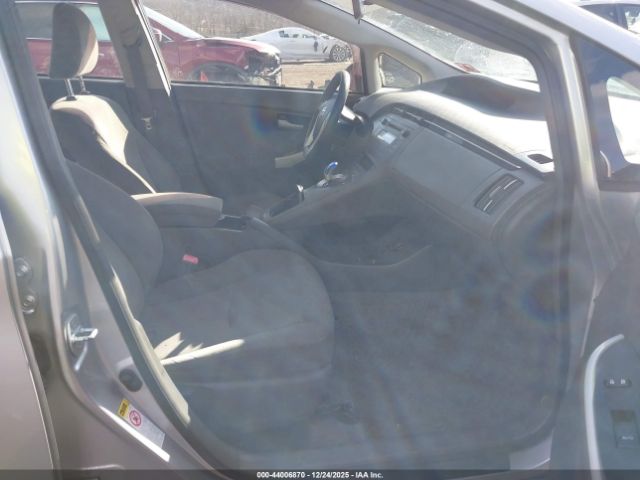 Toyota Prius Ii Image 4