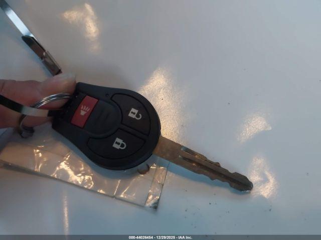 Nissan Rogue S Image 7