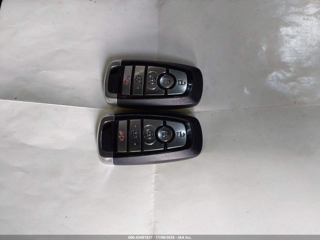 Ford Explorer Xlt Image 12