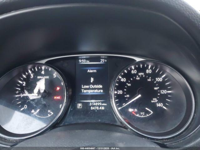 Nissan Rogue Sv Image 6