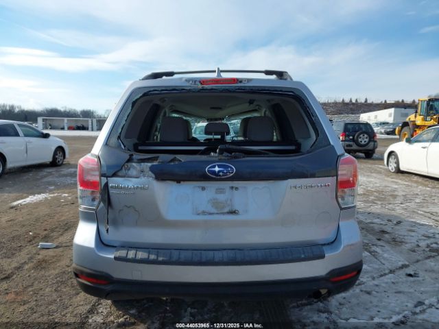 Subaru Forester 2.5i Image 14