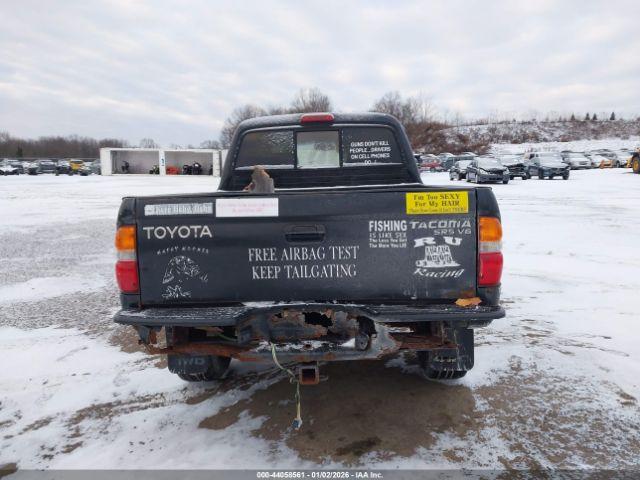 Toyota Tacoma Base V6 Image 11