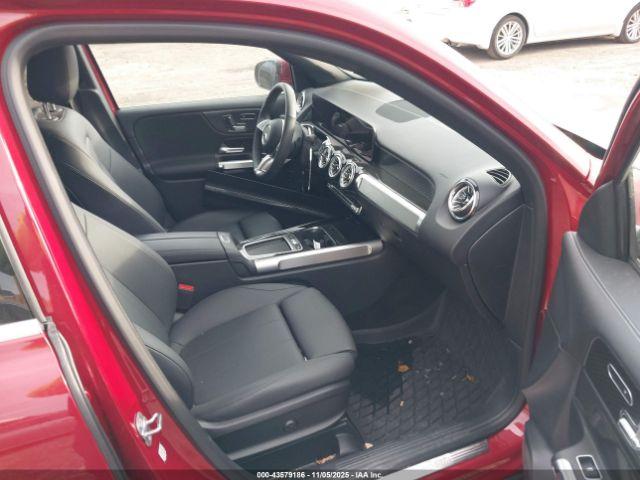 Mercedes-Benz GLB 4matic Image 6