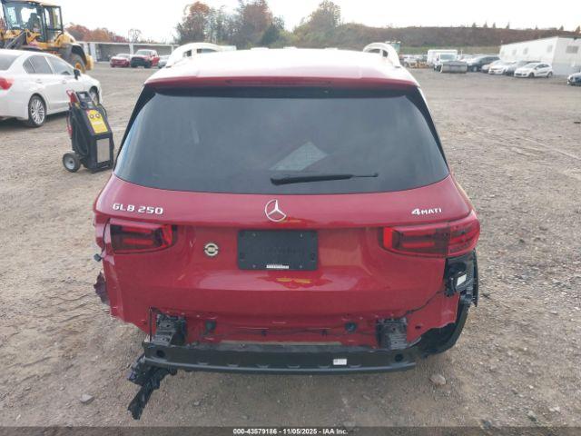 Mercedes-Benz GLB 4matic Image 12