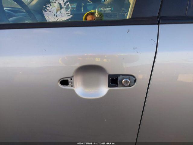 Kia Sorento Lx Image 13