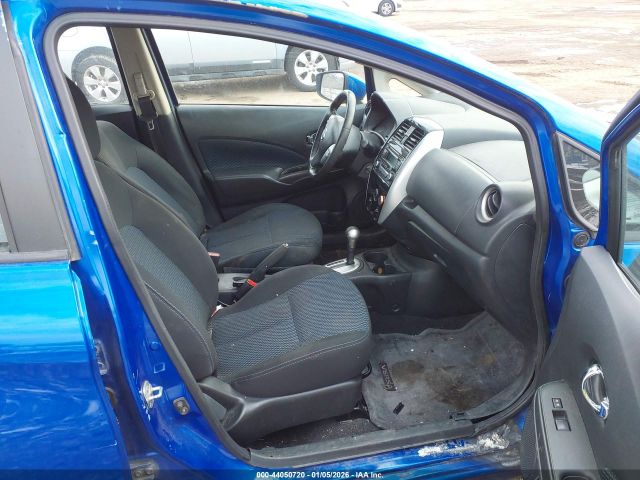 Nissan Versa Image 8