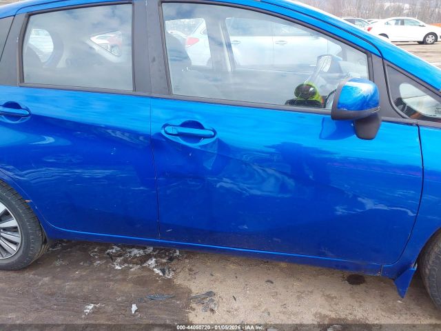 Nissan Versa Image 3