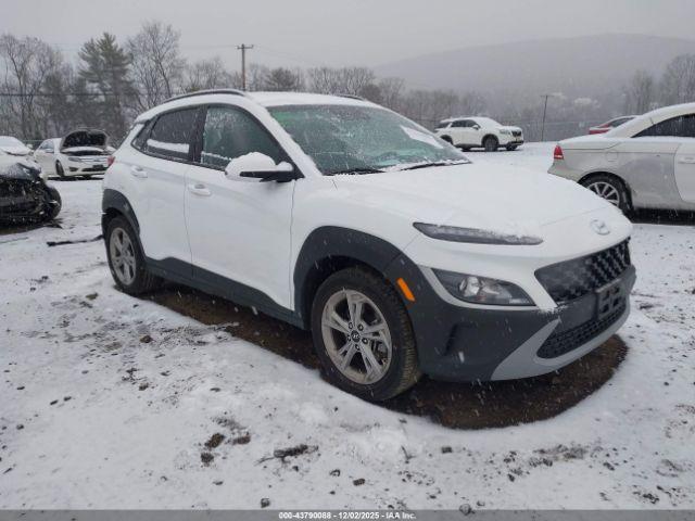  Salvage Hyundai KONA