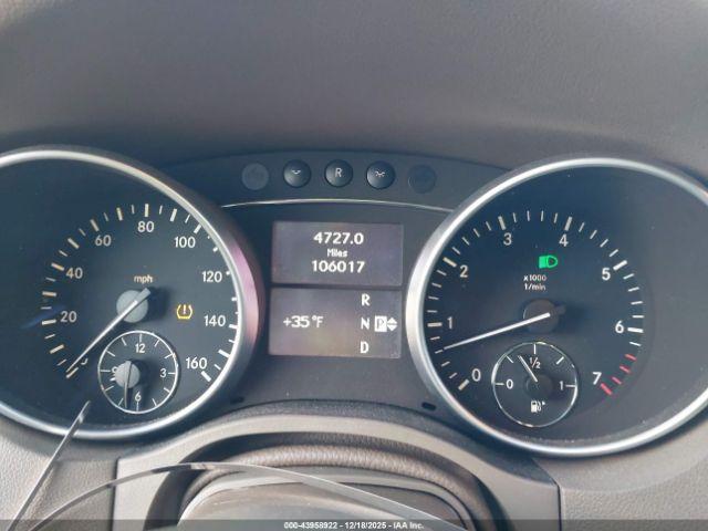 Mercedes-Benz M-Class 4matic Image 7