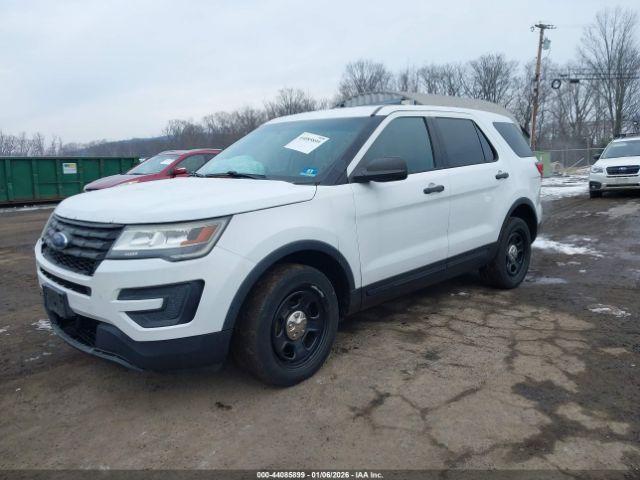 Ford Utility Police Intercepto Image 10