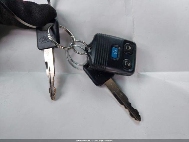 Ford Utility Police Intercepto Image 8