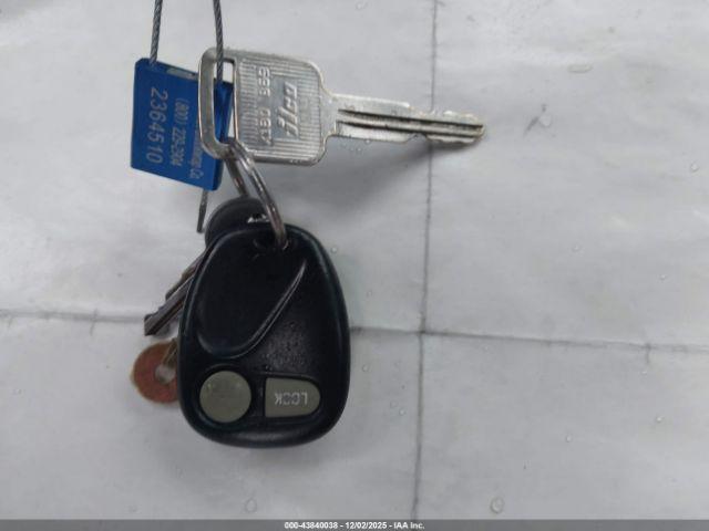 Chevrolet Tracker Hard Top Lt Image 6