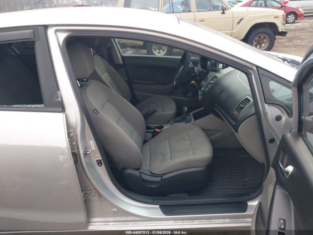 Kia Forte Lx Image 9