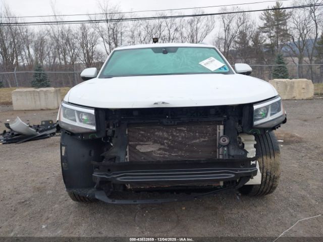 Volkswagen Atlas Image 8