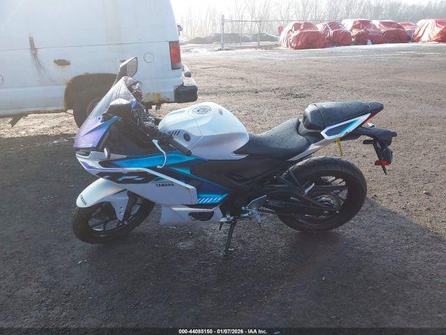 Yamaha Yfz320 A Image 3