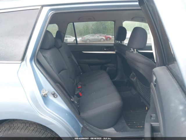 Subaru Outback 2.5i Premium Image 4