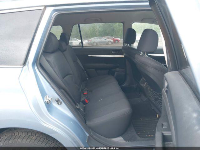 Subaru Outback 2.5i Premium Image 4