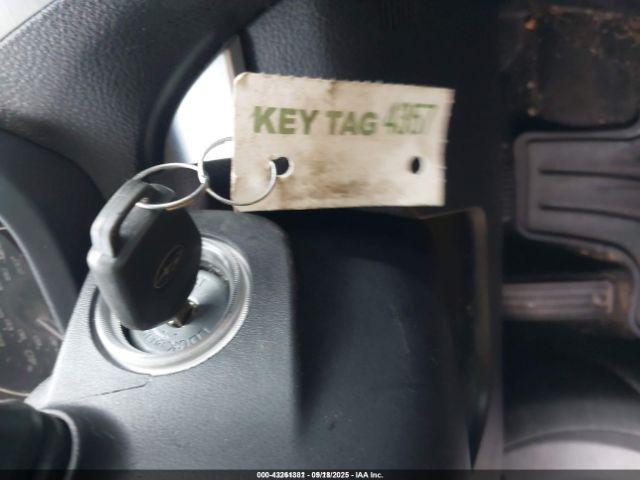 Subaru Outback 2.5i Premium Image 2