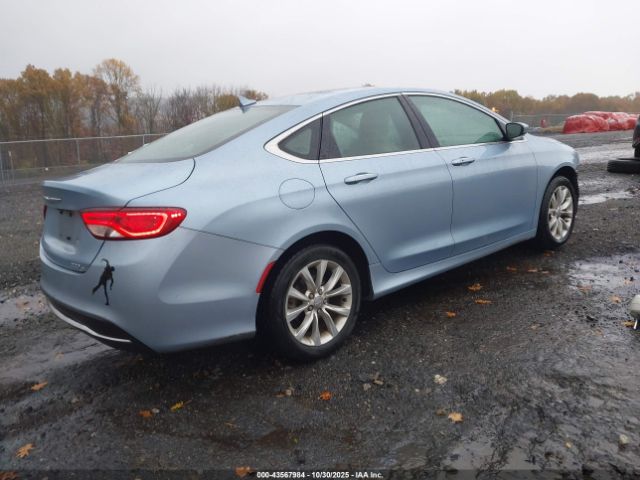 Chrysler 200 C Image 6