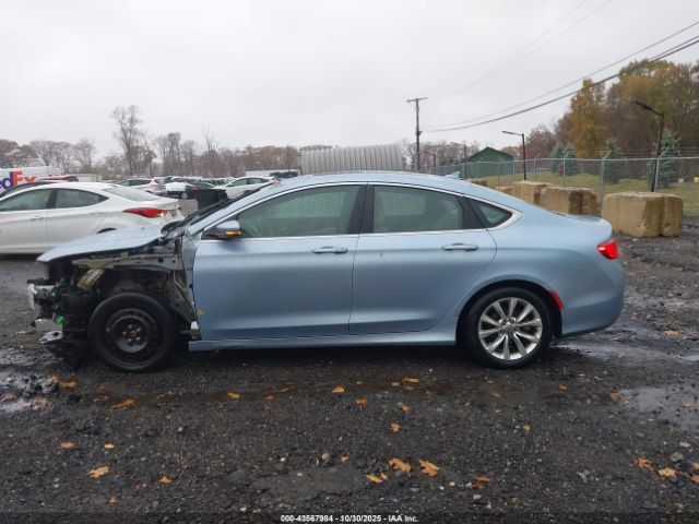 Chrysler 200 C Image 17