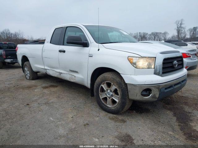  Salvage Toyota Tundra