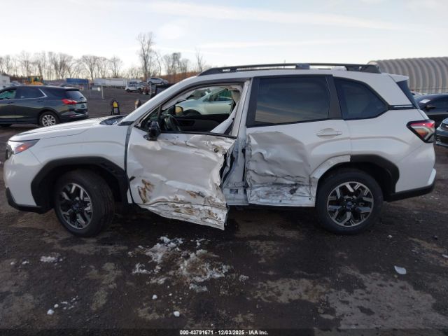 Subaru Forester Premium Image 7