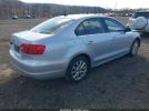 Volkswagen Jetta 1.8t Se Image 8