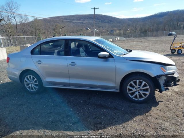 Volkswagen Jetta 1.8t Se Image 9