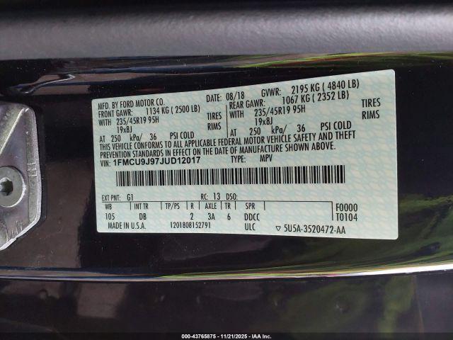 Ford Escape Titanium Image 16