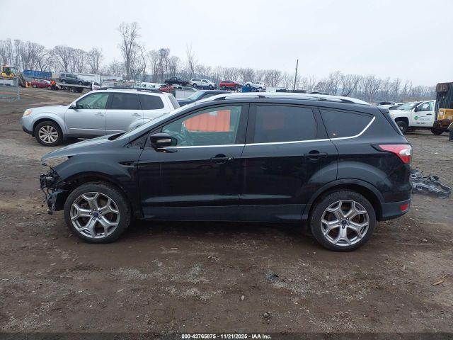 Ford Escape Titanium Image 5