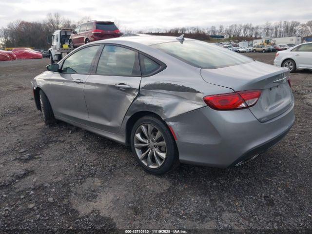 Chrysler 200 S Image 7