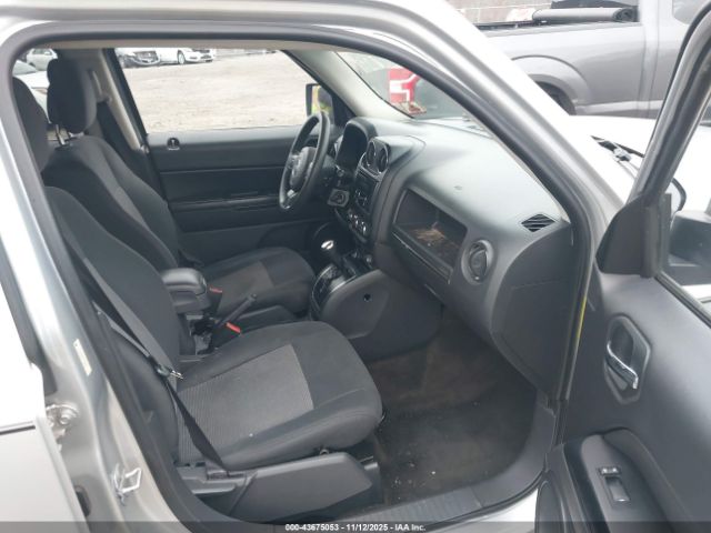 Jeep Patriot Sport Image 4