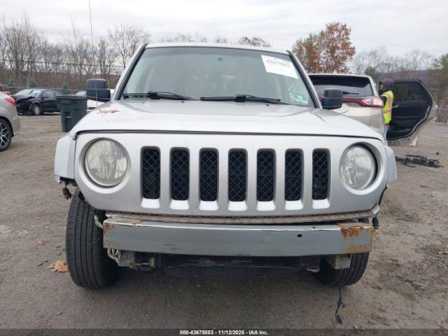 Jeep Patriot Sport Image 7