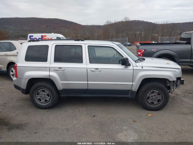Jeep Patriot Sport Image 15