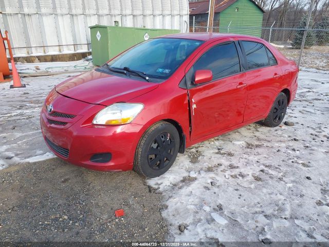 Toyota Yaris Image 2