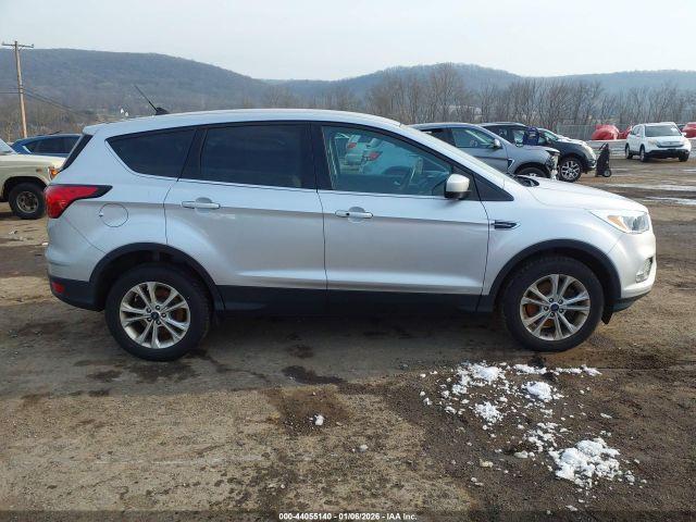 Ford Escape Se Image 2