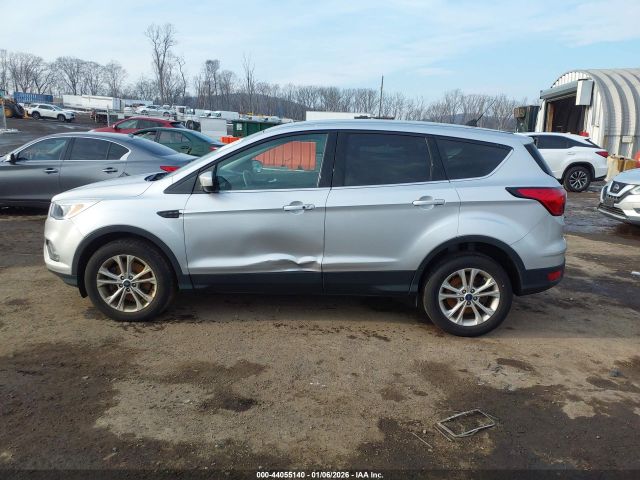 Ford Escape Se Image 11