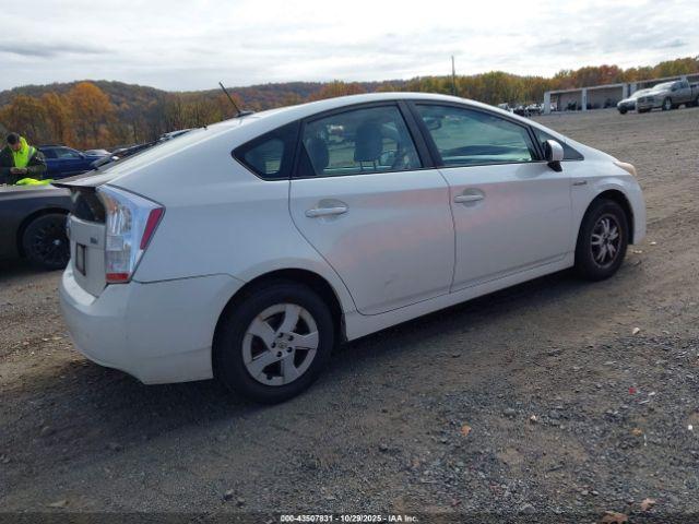 Toyota Prius Iv Image 10