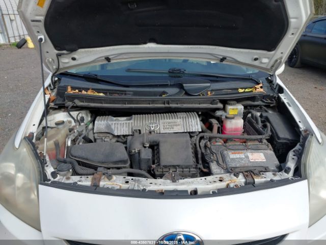 Toyota Prius Iv Image 4