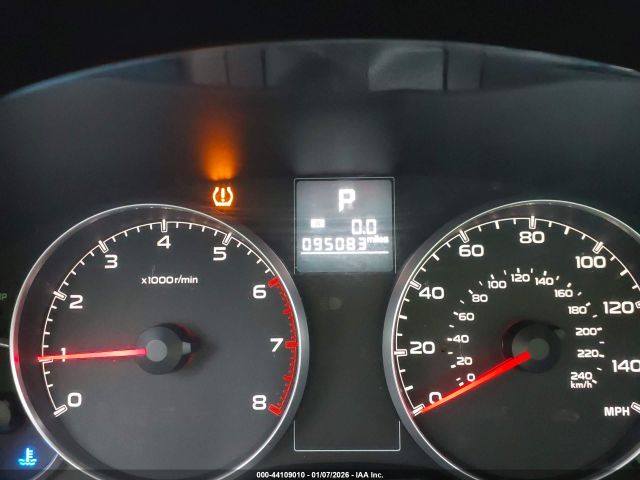 Subaru Outback 2.5i Premium Image 12